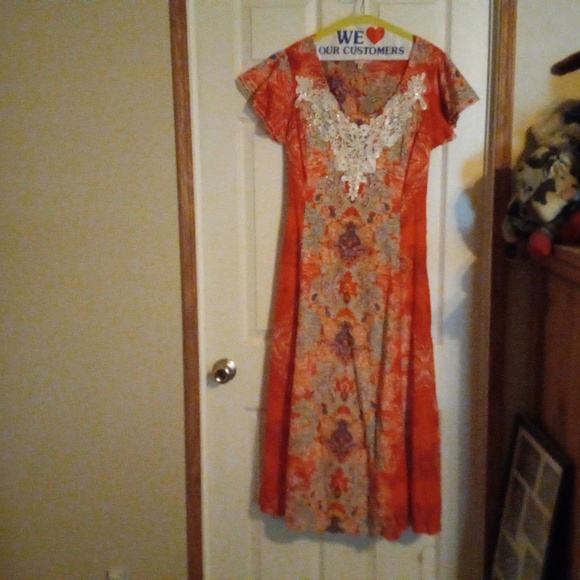 Red beaded Reba dress - Picture 3 of 3